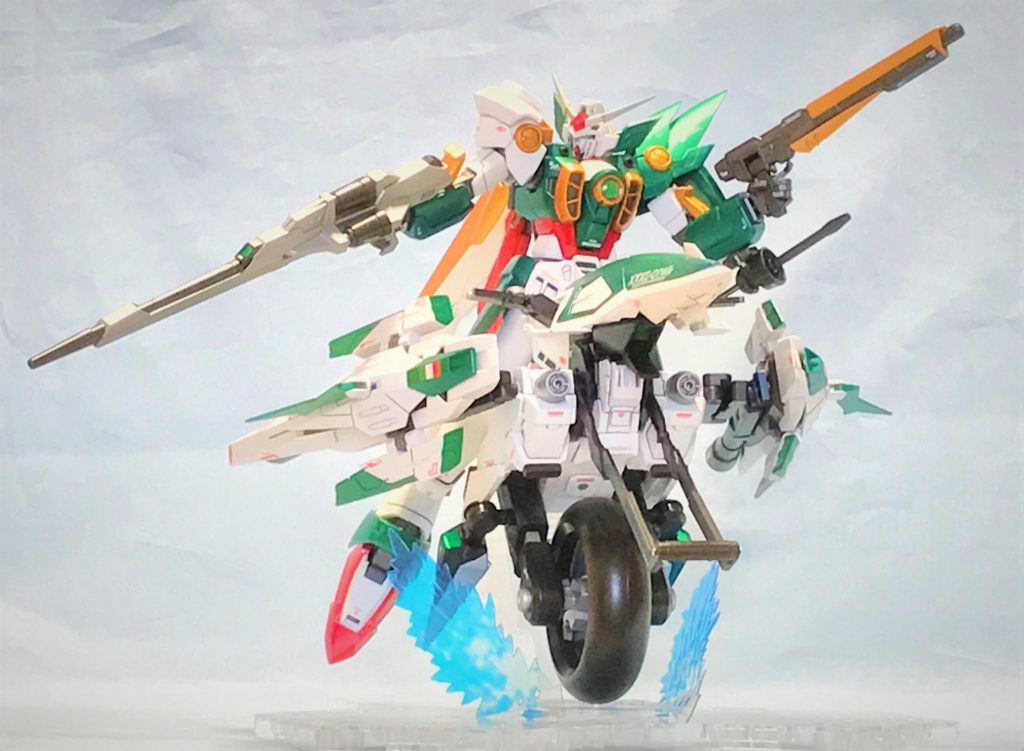 バスターライフルは勿論、分離してポージング可能に!