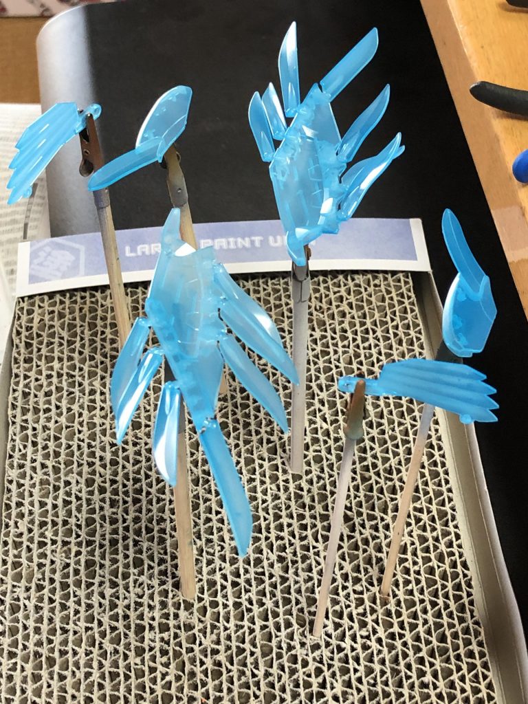 サイコフレーム風の翼内部構造。