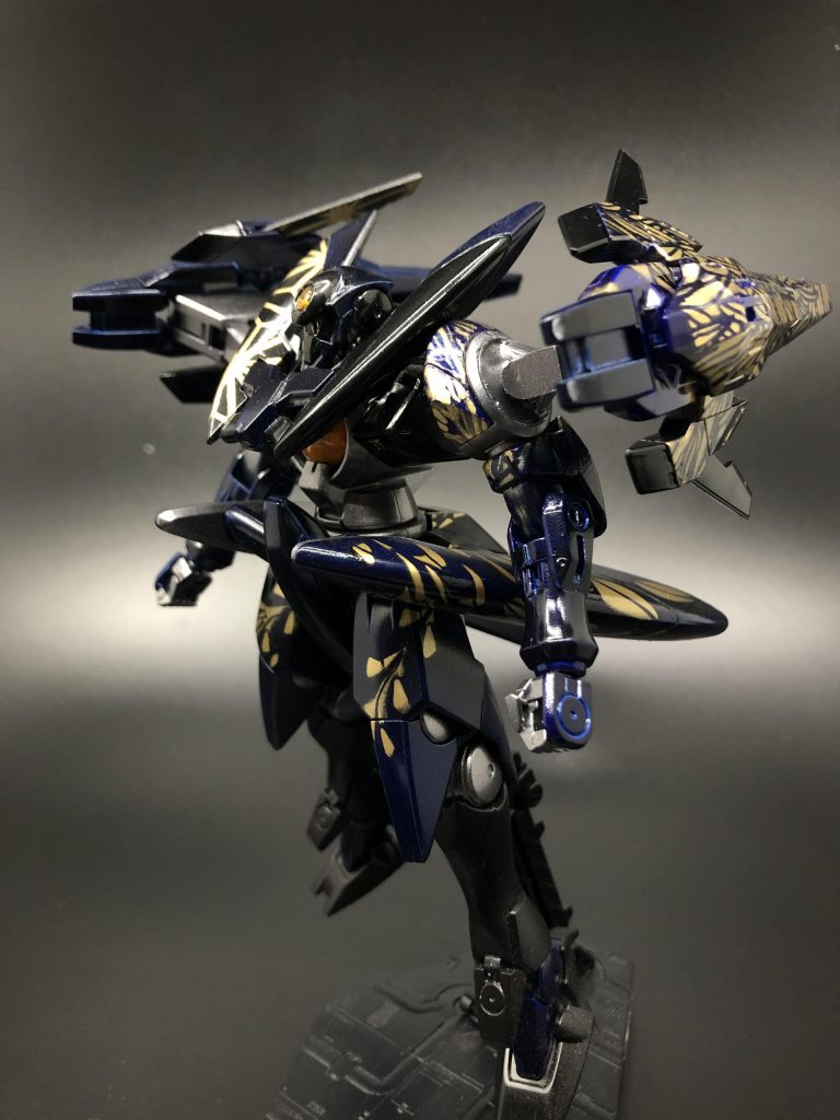 眇(すがめ)は片方の目が悪い、もしくは見えない様のこと。このジンクスは左目が損傷している。