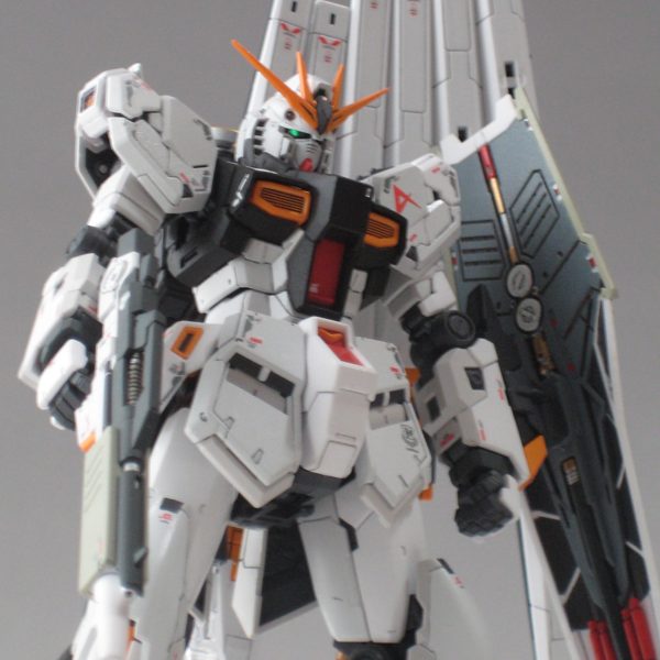 ν-GUNDAM （RG）