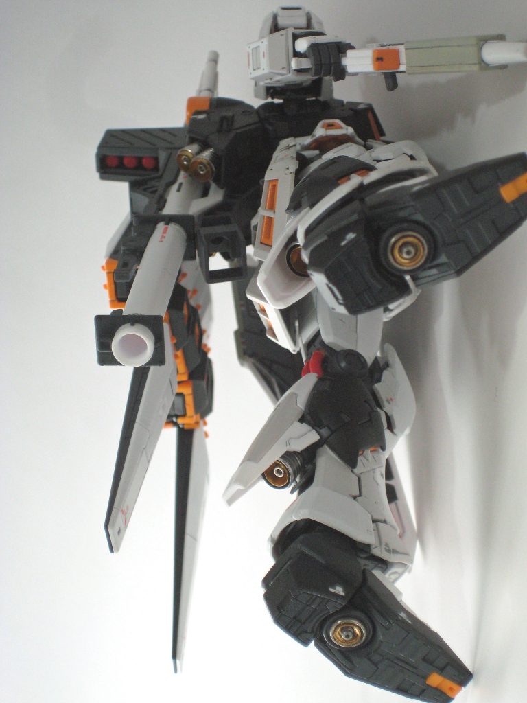 スラスター関係はメタルパーツへ