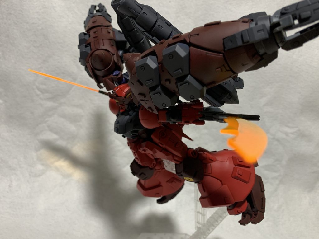 鬼斬り隕石を十文字斬り!もう少し肩と脚が動けば・・・