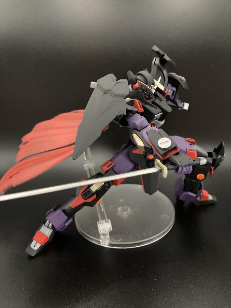 ## 剣の型近接格闘戦に特化【装備】* 腕部ビームソード* サムライマスターソード* ソードビット × 4機