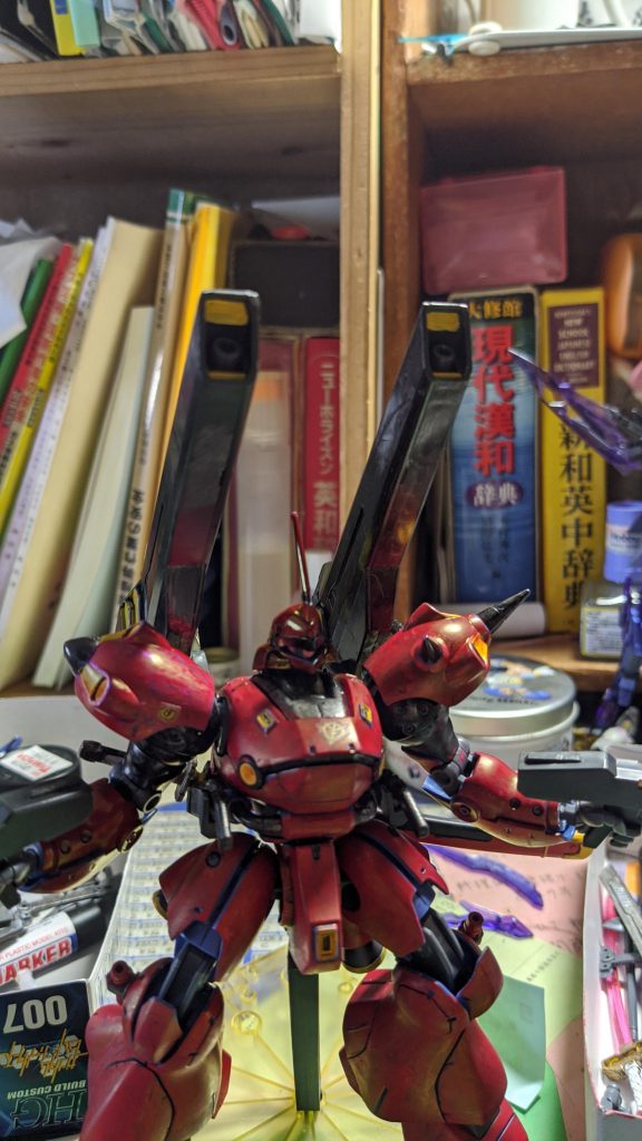 アメイジングウェポンバインダー
専用火器を収納可能なケースで、火器としても使用可能