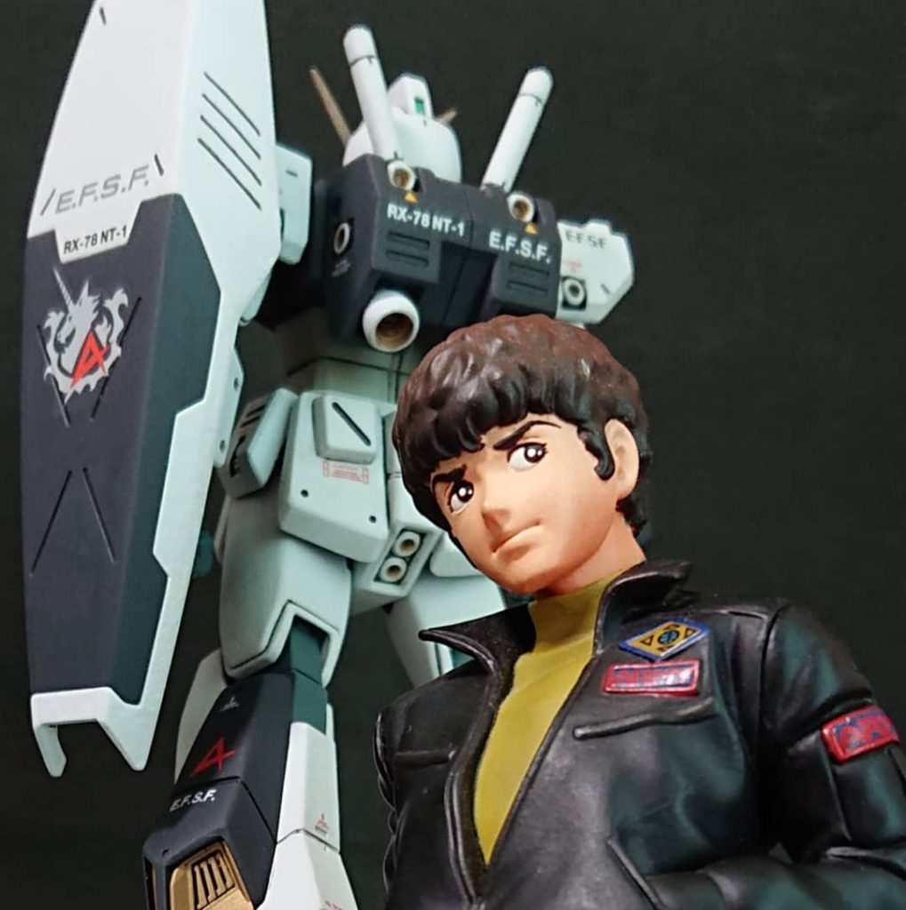 アムロは連邦軍内でホワイトユニコーンと称されている様なので、デカールもその様にアピールしました。