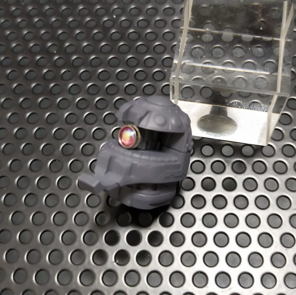 モノアイをディティールアップしています。
+