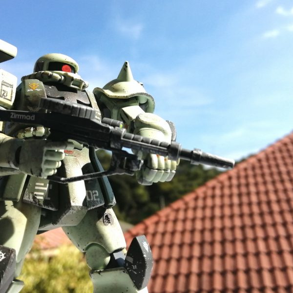 シンプルにザクⅡ！！