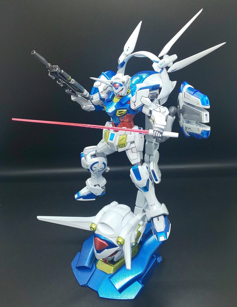 ビームサーベルの柄もパールで仕上げてます。