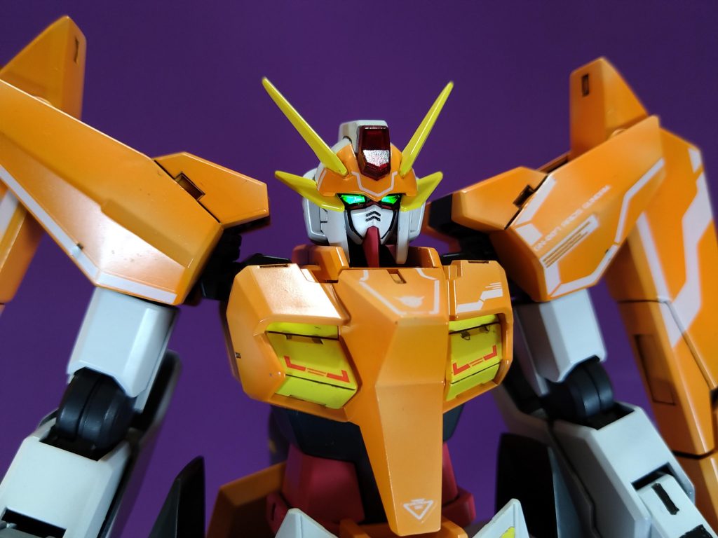 パステルカラーのオレンジグラデーション仕上げ 修作として作成。
オレンジ難しい色ですね
調色はできない。 蛍光オレンジから微調整のみ。もっと彩度落として良かった。