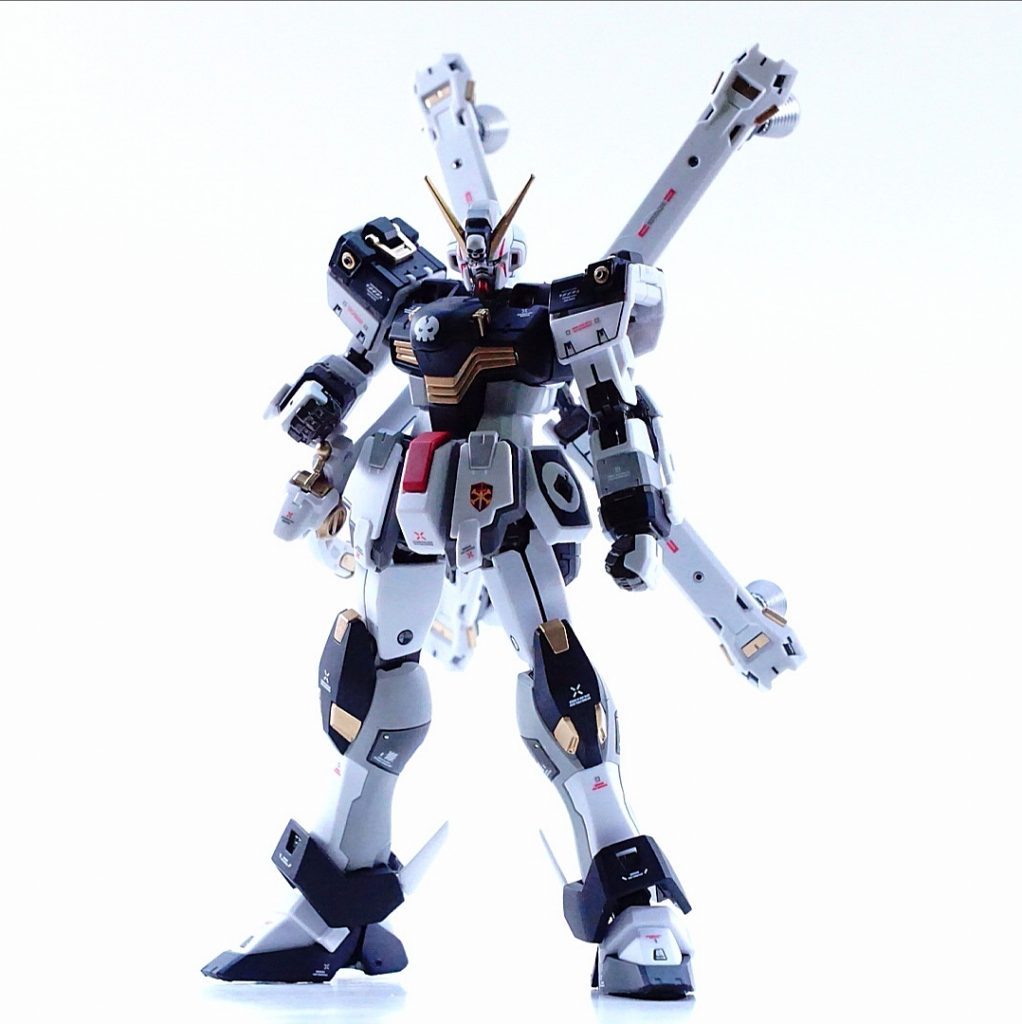 マントoff。白いパーツは最後につや消し吹いただけのお手軽仕様。基本をベースに配色だけ一部変えました。