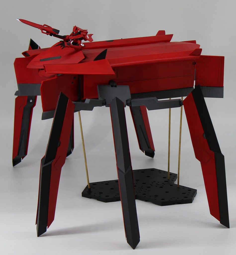 横。前後に長い