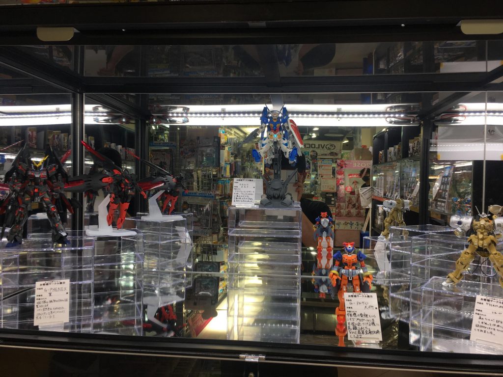 ボークス札幌SR様にてサークル展示させて頂いております。近くに寄った際は是非見て行ってください!