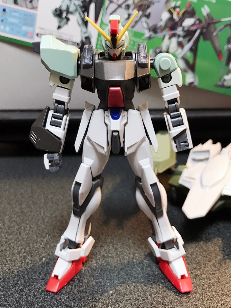 お手本が先にあるから簡単、かと思いきや。いざ自分で作ると難しくて難しくて……やっぱり上手い人の作例は凄いですね。
