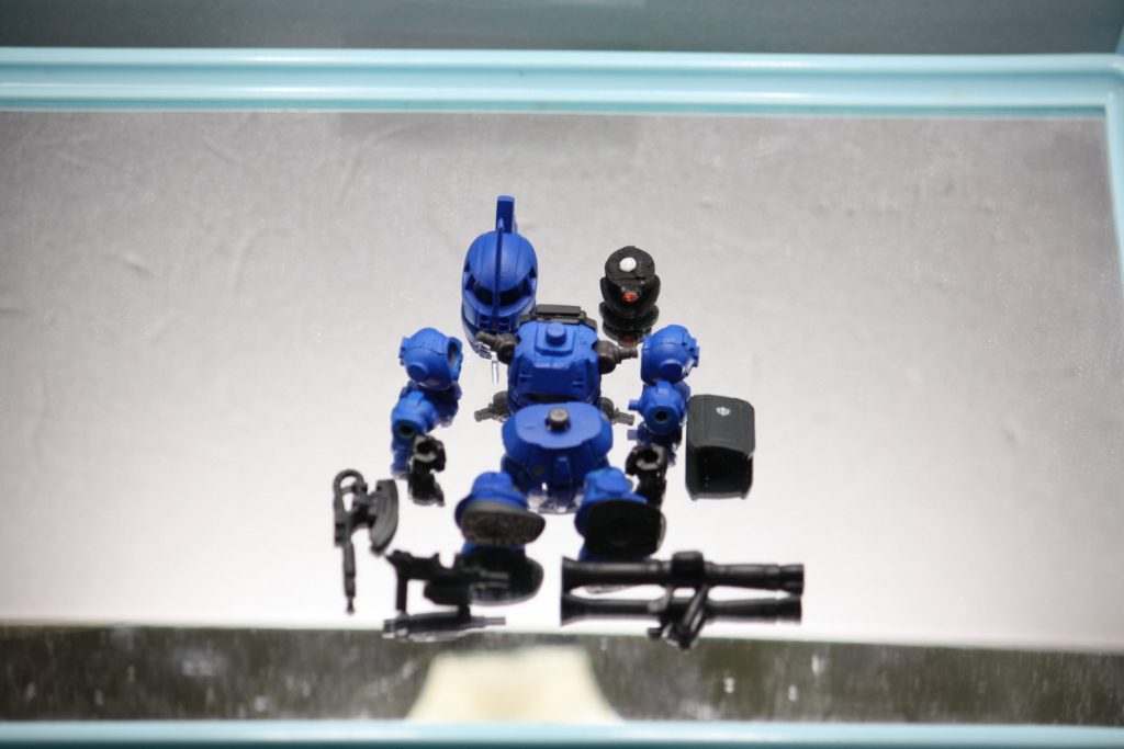 パーツはこんな感じで