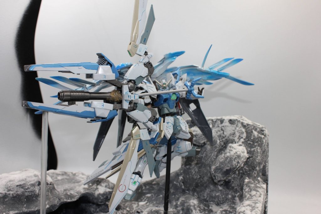 弓矢のウイングは展開できます。