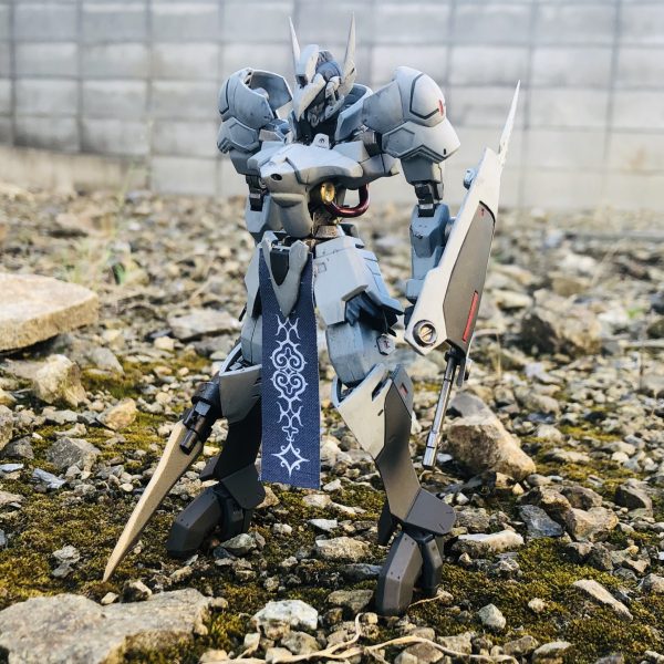 灰の騎士 グリムフラッグ 第四形態 “フェイカー”