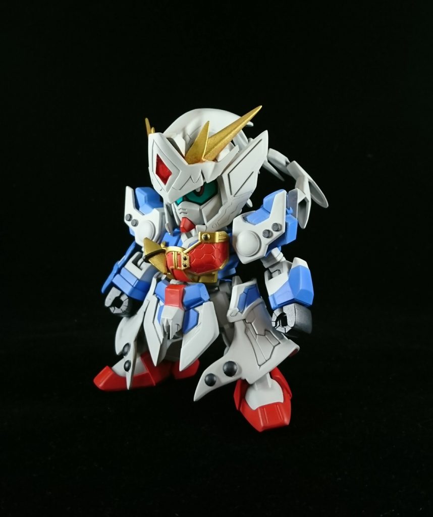 影舞乱夢出身の武人、龍帝に仕える事を夢見て修行に励む。