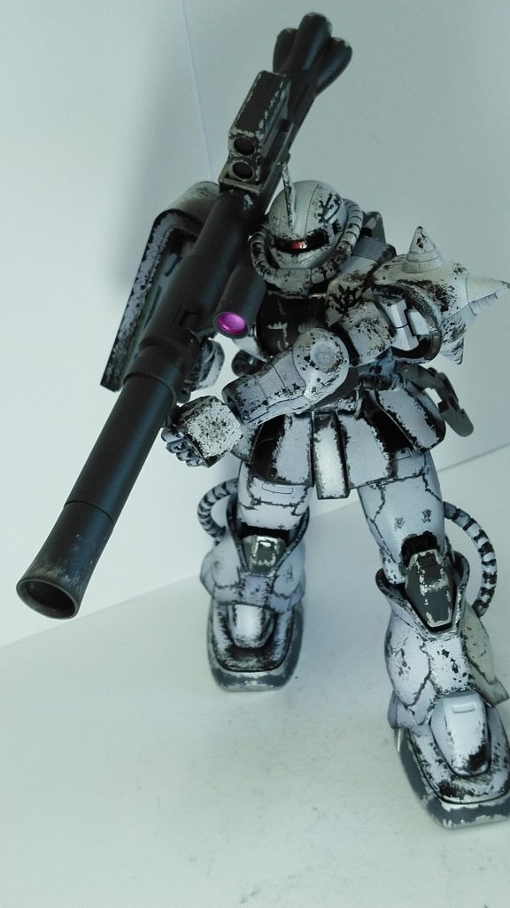 劇中の煙幕展開された時に、61式戦車が残骸に乗り上げた所を狙い撃つシーン