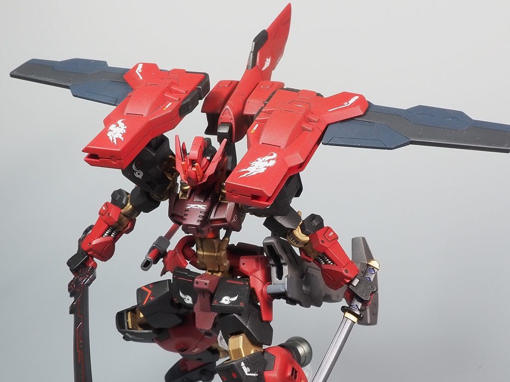 　いちおーの､飛行形態ですが､肩も腕もほとんど動かせず､これが精一杯です… 　ここらへんから､関節がヘタレテきました～