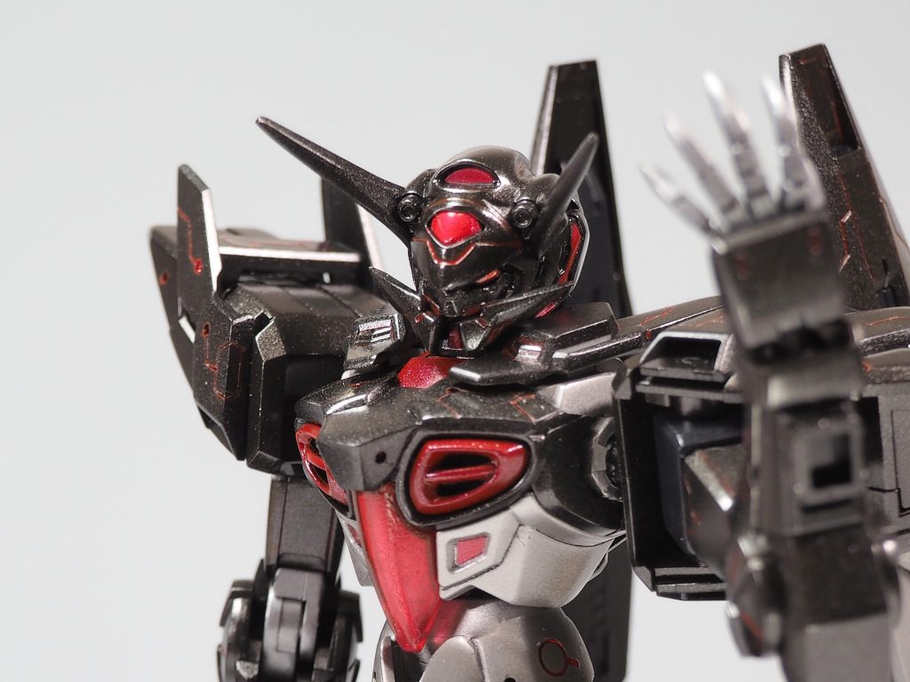 　髭？が長く感じたので､短くして形整えてみました｡　ダークヒーローと書きましたが､一歩間違えたら完全悪役フェイスです💧