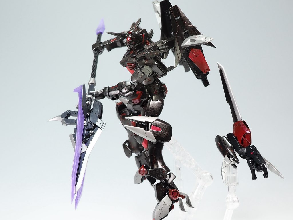 　エフェクトパーツ付けると見栄え良くなりますが、重さで延長した指が折れました…