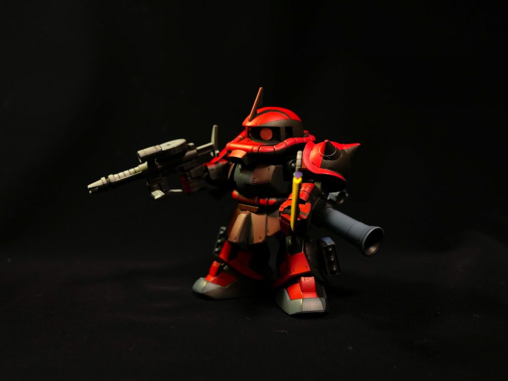 黒い背景とうまく溶け込んで見えるといいんですが…