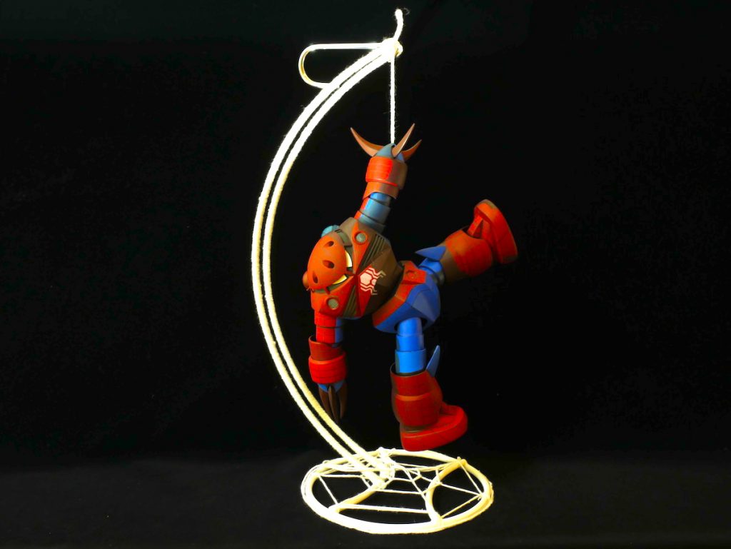 ニトリのバナナスタンドを改造しました。このまま飾ってます。