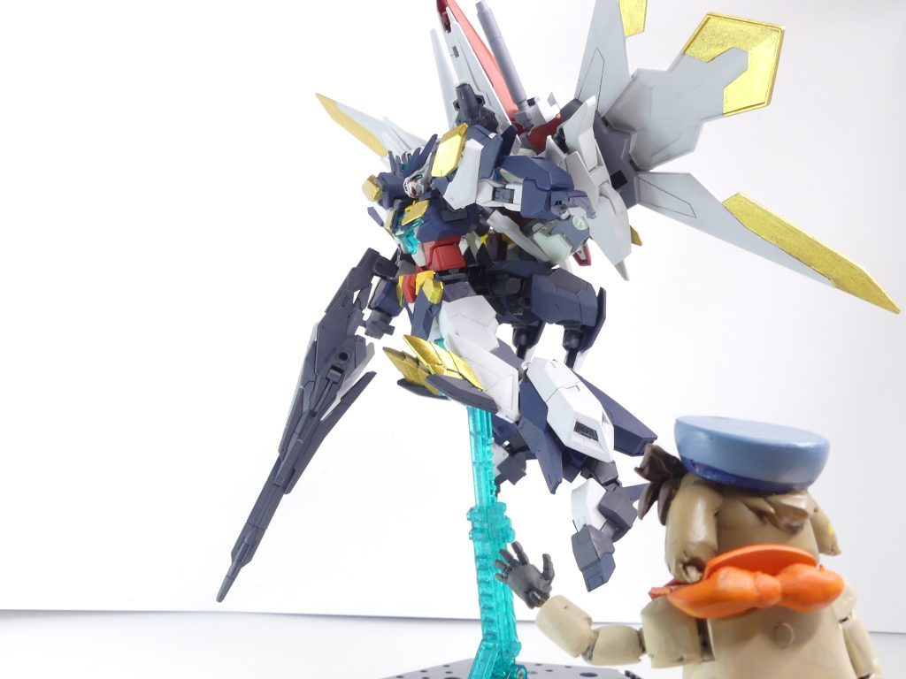 第108改「ラストミッションIX：宙（そら）を渡す」※「ラストミッション」のシナリオはシドー・マサキの救出が確定する２２話よりも前、配信再開前に設定しました俺達は戦う。この宙に、渡すために・・・！～GBN内・「エルドラの月」近傍～俺達の惑星・エルドラでのミッションは、思わぬ形で終わった。エルドラの防衛システム・アルスは、GBNへの量子化を敢行。「エルドラの月」に達した俺達５人、そしてシドー・マサキごとGBNへ逆転送されてしまった。これにより、エルドラの「ヒトツメ」はすべてその活動を停止していると思われた。聖獣・クアドルンやレジスタンスのみんながなんとかしてくれていると今は祈るしかない。その代わり･･･GBNは「ヒトツメ」のガンプラで大混乱に陥った。フレディが操作していたGBNとエルドラを繋ぐミッションポイントも使用不可能となり、俺達には新たなミッションが舞い込むことになった。融合が進むGBNと現実世界の中で、エルドラはこのGBNにある。GBNはアルスを倒すため、ロールバック･･･いわゆる「巻き戻し」される。そうすることでアルスの存在を封じるつもりらしい。そして、ロールバックで現実とGBNが切り離される可能性は五分五分ではあるものの･･･エルドラに、フレディを帰さなければならない。この世界で「ELダイバー」として暮らす選択肢もあった。しかし、それは･･･してはいけない。フレディを待っているエルドラの民が、いるんだ。俺達は会合を持ち、来る最終決戦に備えることになった。フレディを送り出す手段については、何人かのダイバーの指摘によって見当が付いていた。惑星間航行。手元には、「ネプテイトアーマー」があったから。その機構を応用し、さらに迅速に移動を行うための追加装備、そしてGBN管理サイドの協力も得て、「エルドラの月」の衛星砲を沈黙させるための火力、それに必要なエネルギー供給能力。そして･･･シドー・マサキを元に返すためにも、狙撃が必要となる。ウラヌスアーマーに全装備を集中する形で、カザミ達の協力も得ながら･･･最終決戦のその時、俺達は飛んだー