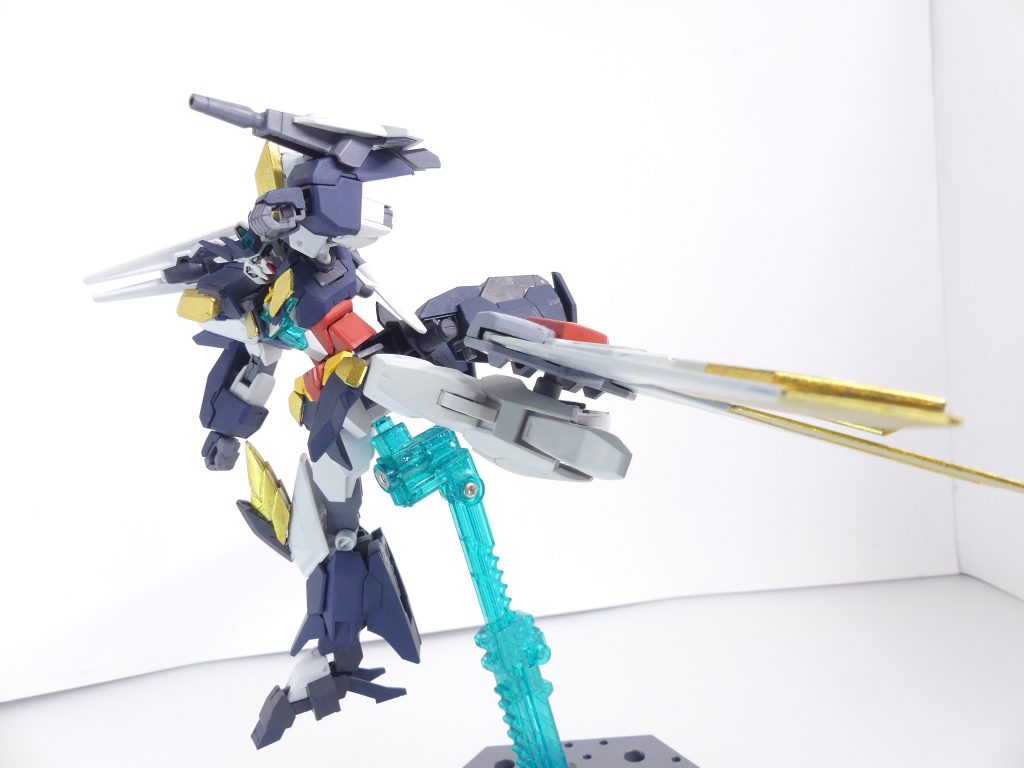 リミテッドチェンジ：コアブースターのパーツはパージ後もリミテッドチェンジで再利用可能である。ヒロトはその素晴らしい操縦能力で、GBNに勝利を収めたとされている。規格が一緒なので当然可能となっています。「ラストミッション」。残すはアルザス達の最終決戦２機（どちらもユニット）のみ･･･８月中旬にはその全貌が明らかになるでしょうか。そして小説パートの最後は意味深な言葉の数々で締められましたが、次のシリーズをやるかどうかは実はまだ決めかねています。とりあえず今はそんな感じで･･･【次回予告予定】しかしHGBCはあと２個。K９ドッグパックを挟むかも。