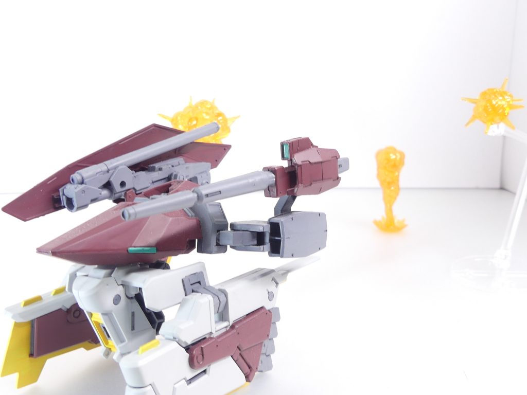 ･･･海上に、大竜巻ができた。あたしは大破したマテウスを乗り捨て、アドバンスド・フルドドで海中へ。サラハチの反応が･･･見えた！サラハチ！貴方のこと･･･向かえに、来たわ！GBNで、いい酒･･･じゃなかった、飲みましょ！思いっきり・・・！･･･あ。しんみりムードだけど思い出しちゃった。そういえば、もう時間ないじゃない。モビルドール・・・もしくは代替のガンプラ！「ビルドデカール」つきの！デカールは郵送でうちに来てるんだ、なにか、なにか・・・！～アルザス・リースリングの物語、完結へ。「エピローグ」へ続く～ 