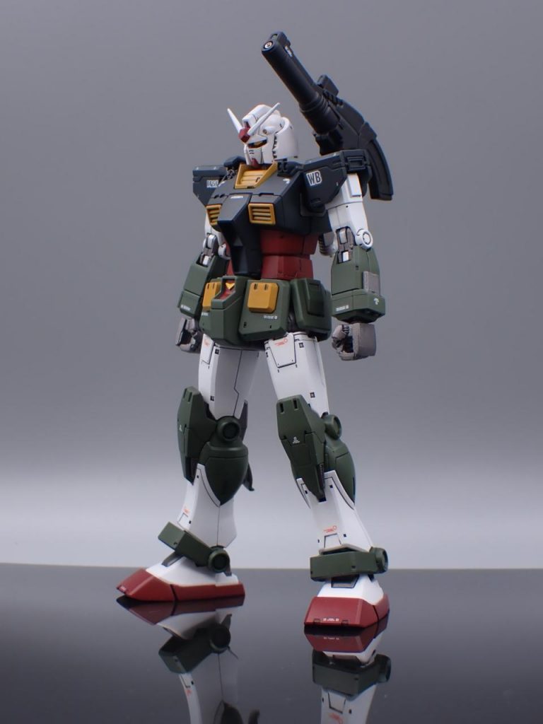 武器なし素立ち画像ですが可動も素晴らしいキットです。