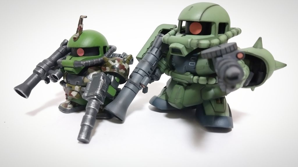 初投稿のザクⅡと比較