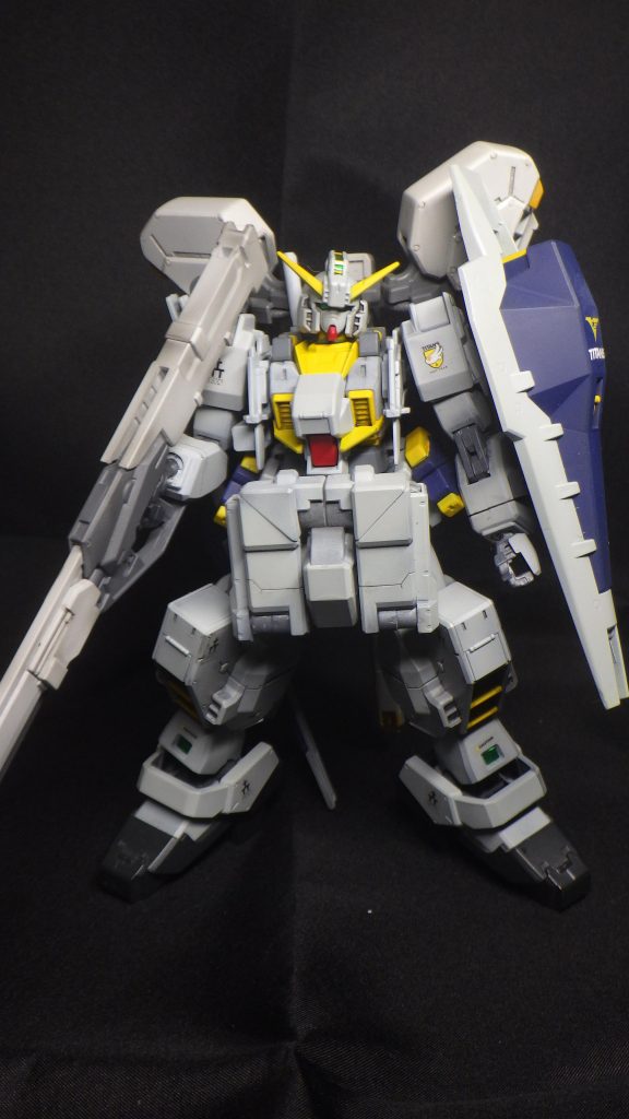 形状的にはヘイズル・アウスラとアドバンスドヘイズルの中間形態