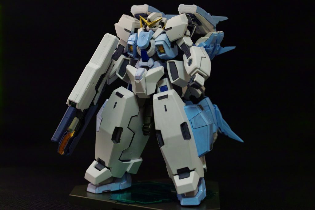 型式番号は不明。その出自と機体名から、セラヴィーガンダムシェヘラザードと同じ「GN-1001N」であるとする資料も存在する。
シェヘラザード同様、背中にプトレマイオスアームズを搭載する。
イフリートモードには対応しないが、GNビームコンテナはGNコンテナビットへと進化しており、本機の周りを飛び回り全方位攻撃を行える。