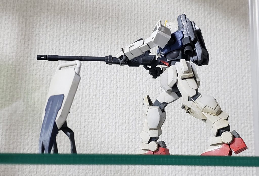 陸戦型ガンダム–3枚目/制作者：統覇已叶