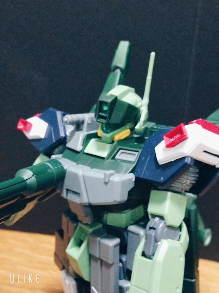 バストショット