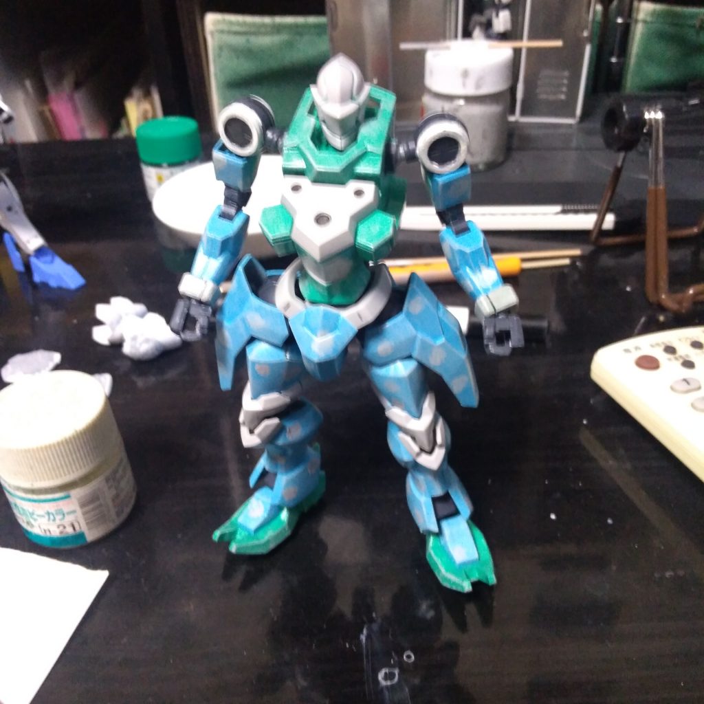 作るのに一年くらいかかってますが、意外と寝かせている期間中どうするか考えあぐねていた作品です、実際完成はしていないです（笑）