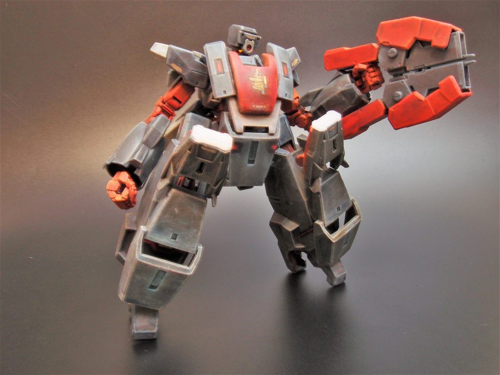 MA再起動に呼応して自律行動を開始したらしく、戦場に突然現れ人類側を援護するようになった。