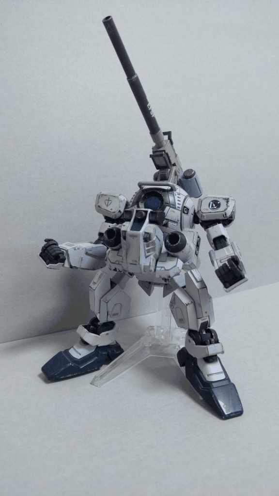 驚異のモビルアーマーへの変形機構のムービーを見ていただこう。
脱出の際の優位性が見てとれるだろう。