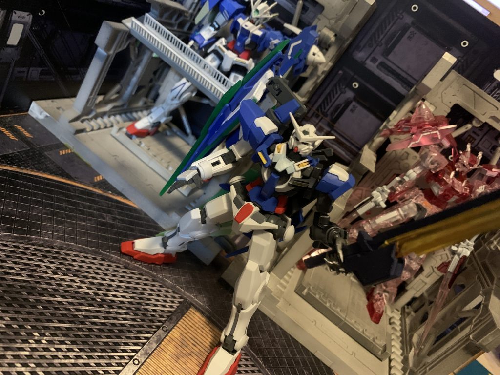 hgガンダムエクシアリペアⅣに見える？–2枚目/制作者：@cozun3