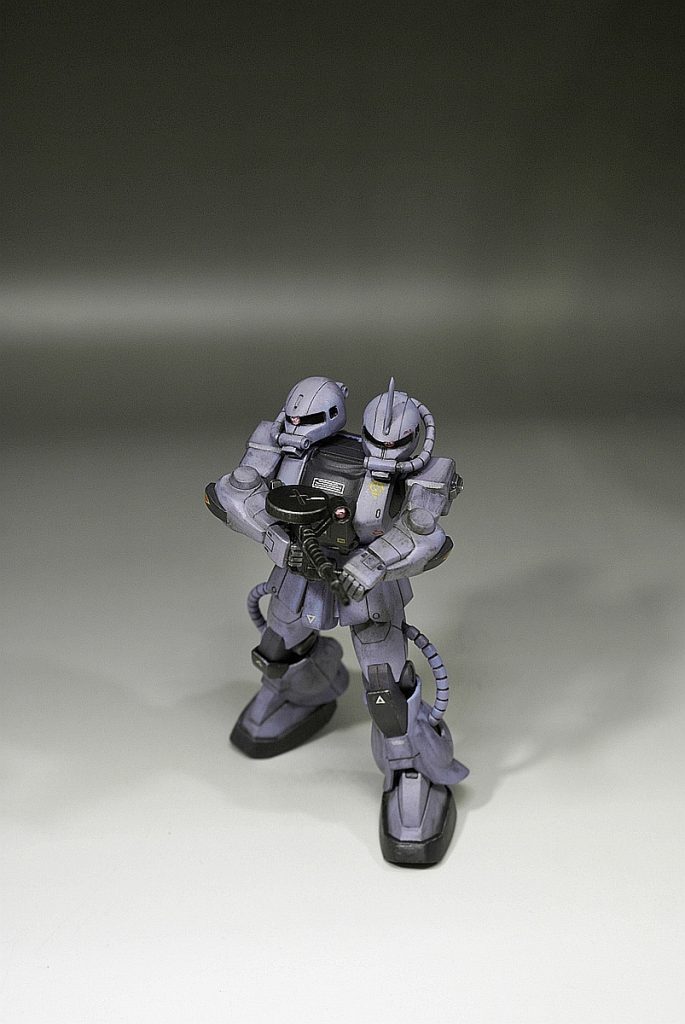 マシンガン構え！