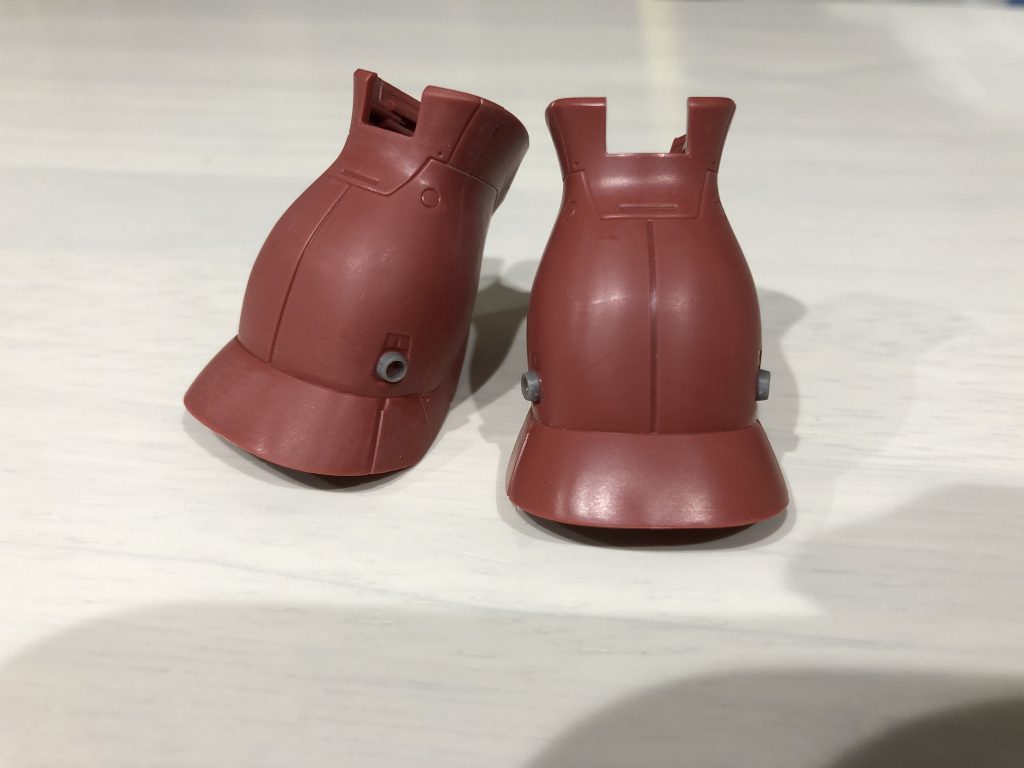 脹脛のバーニアにはUバーニアを貼り付け。