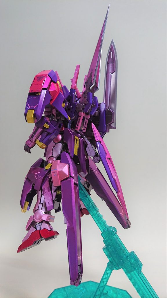 青かった部分は紫に塗った上からクリアピンク+CCパールレッド。