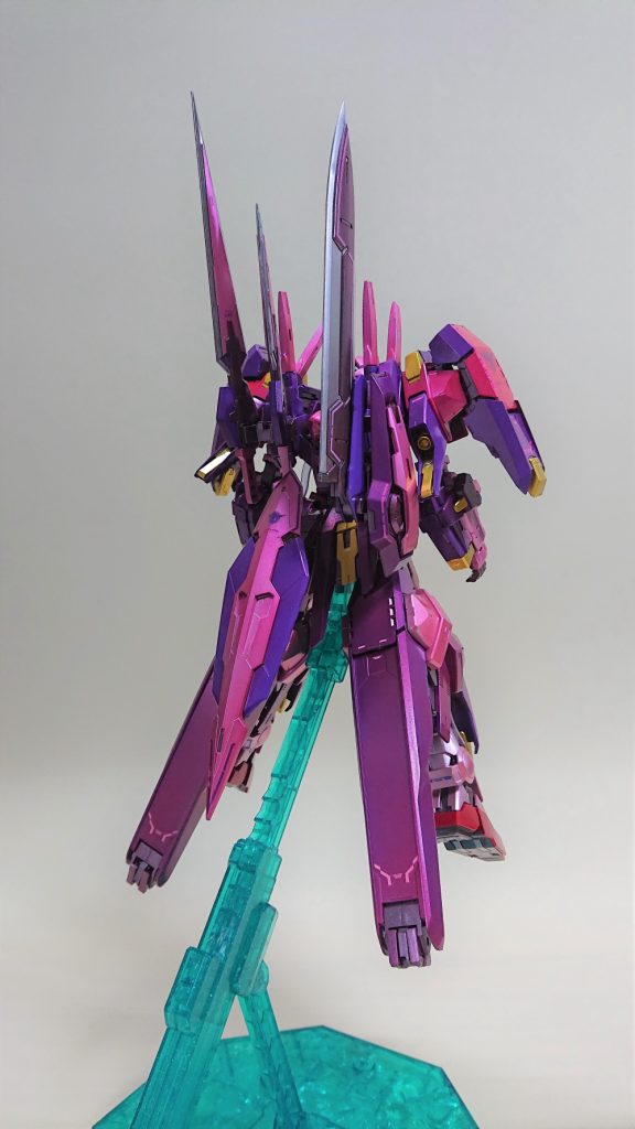 クリアピンクだけで5本も浪費。