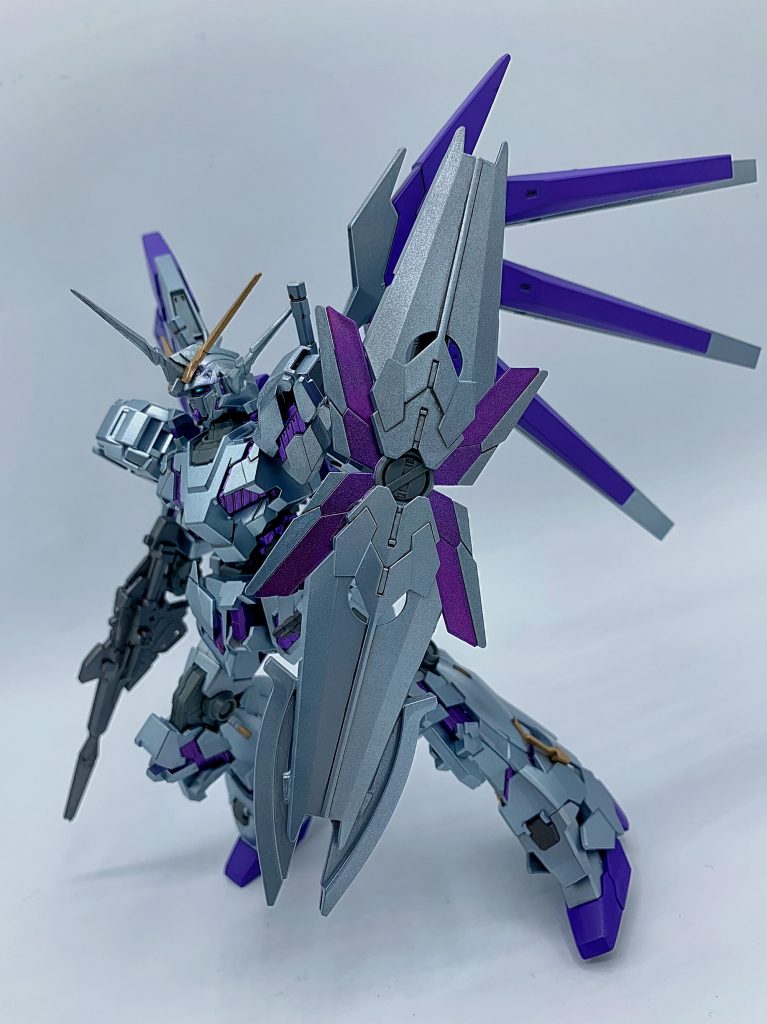 改修くわえたのは頭部、シールド、バックパックのみユニコーンモード⇄デストロイモード の変形機構はオミットされている※という脳内設定