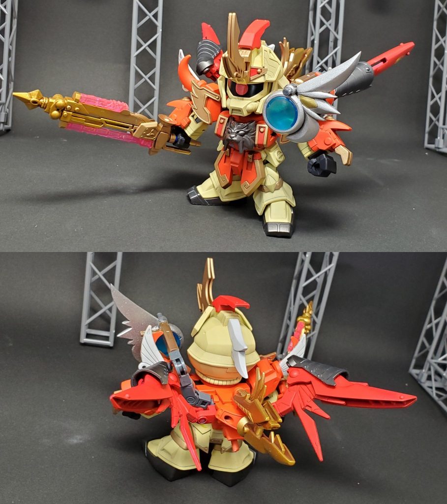 ○刃威音(ハイネ)グフ三国伝の時代から遥か未来の三璃紗に住むＳＤ。天辺棲刀(テンペストウ)と呼ばれる声を込めれば込めるほど出力が上がるビーム剣と、符叡主(フェイス)と呼ばれるレンズ型スピーカーを使って戦う…よりももっぱら歌いまくる日々を過ごしている。