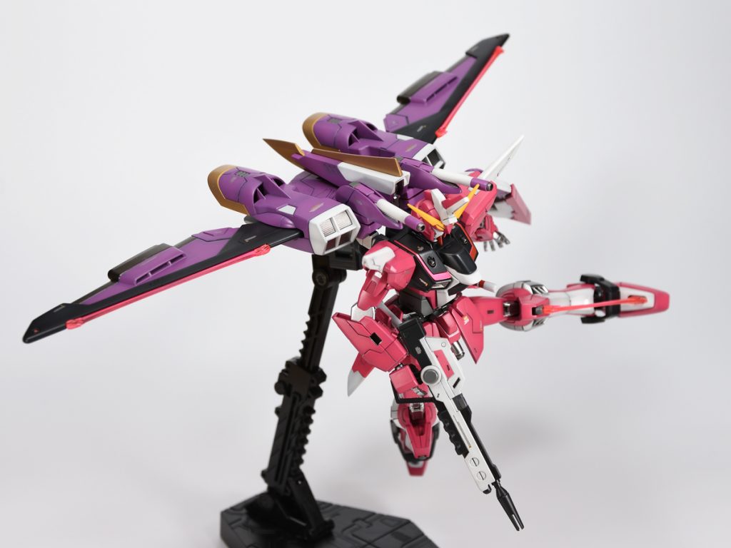 各部削り込み、ディテールアップでシャープな印象になるよう改修しました。