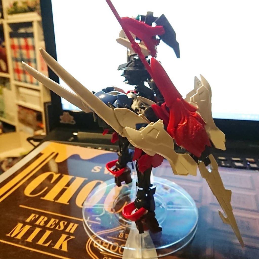 腰のウイングとお尻のツン!とした感じが大好きです(ぉぃ