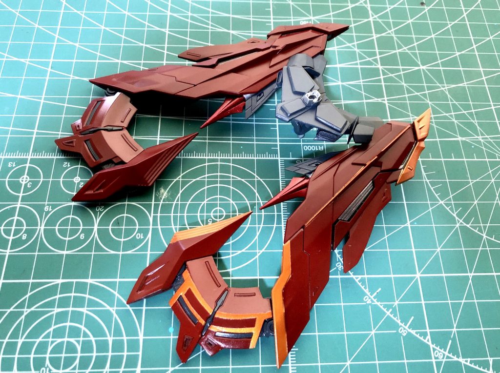 いつもの癖で片側にライン塗装してます。ストライカー基部の形状もアレンジで再現。