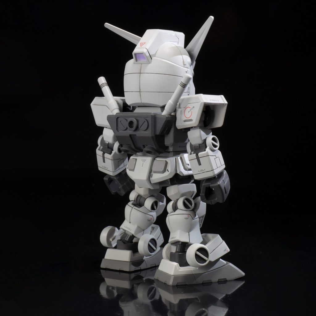 スミ入れはブラックのみです。